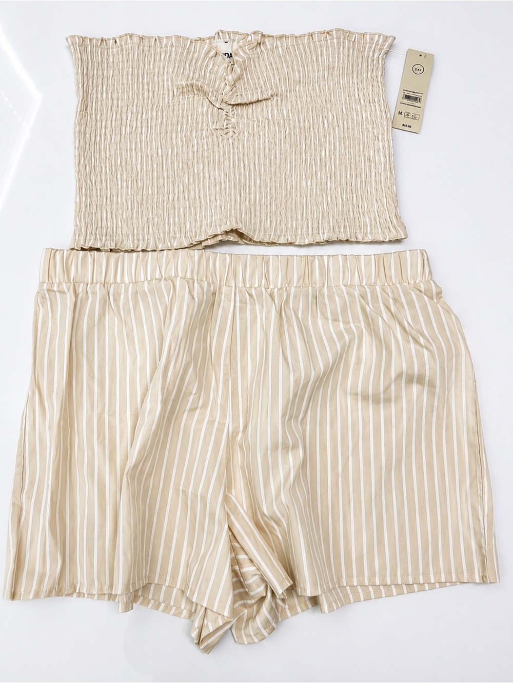 No Boundaries Cream Striped Women’s Elastic Waist Shorts